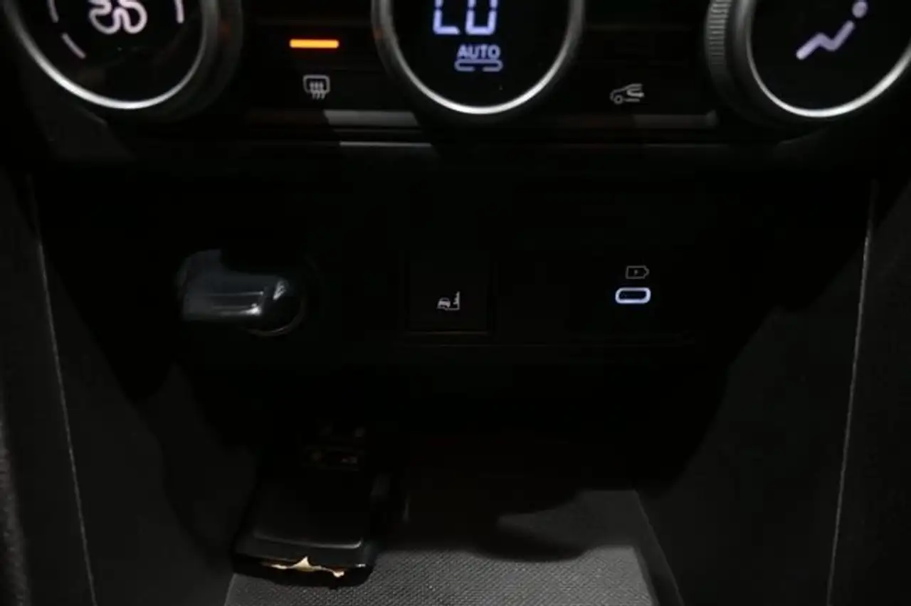 Dacia Sandero Stepway TCe Extreme Go 81kW — معرض صور السيارة 18