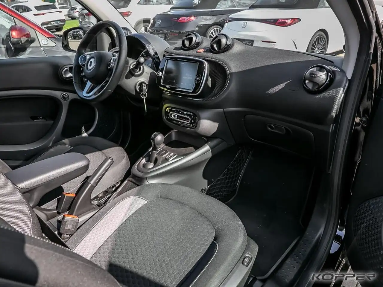 smart forTwo fortwo EQ Exclusive Lime Green LAST ONE — Galería del vehículo 7