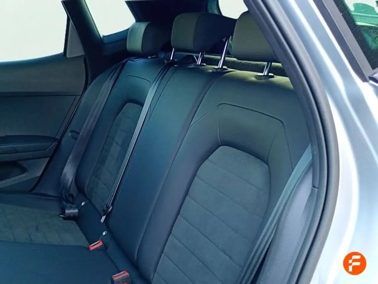SEAT Arona 1.0 TSI 85kW DSG Style Special Edition — معرض صور السيارة 18