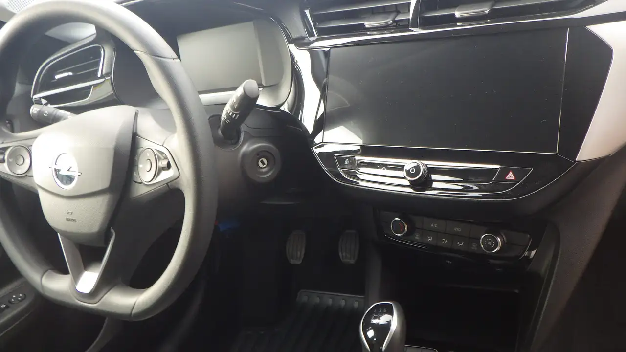 Opel Corsa Basis — Vehicle gallery 13