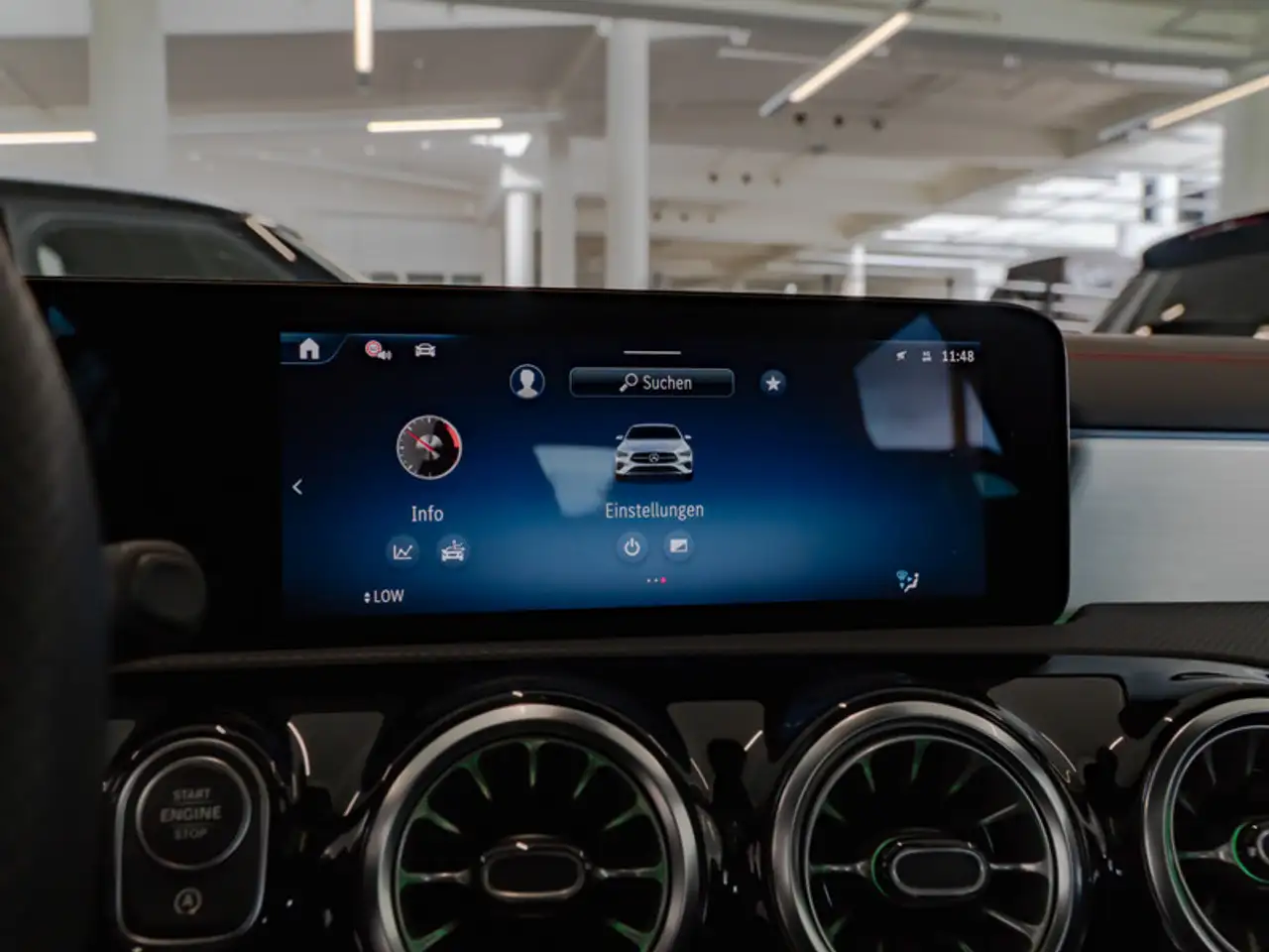 Mercedes-Benz CLA 250 4M SB AMG-Sport/Cam/Pano/Night/Totw/19' — Vehicle gallery 24