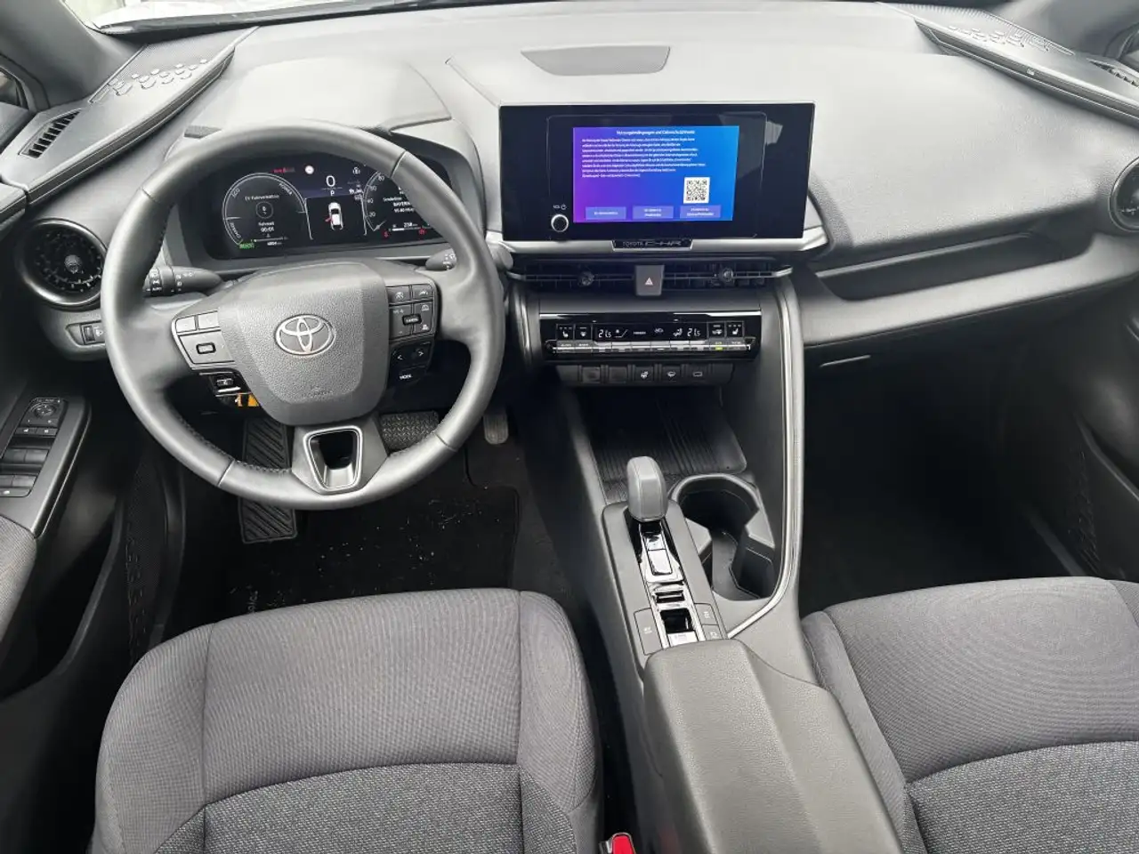 Toyota C-HR 1.8 Hybrid Business Edition (AX2) — Vehicle gallery 9