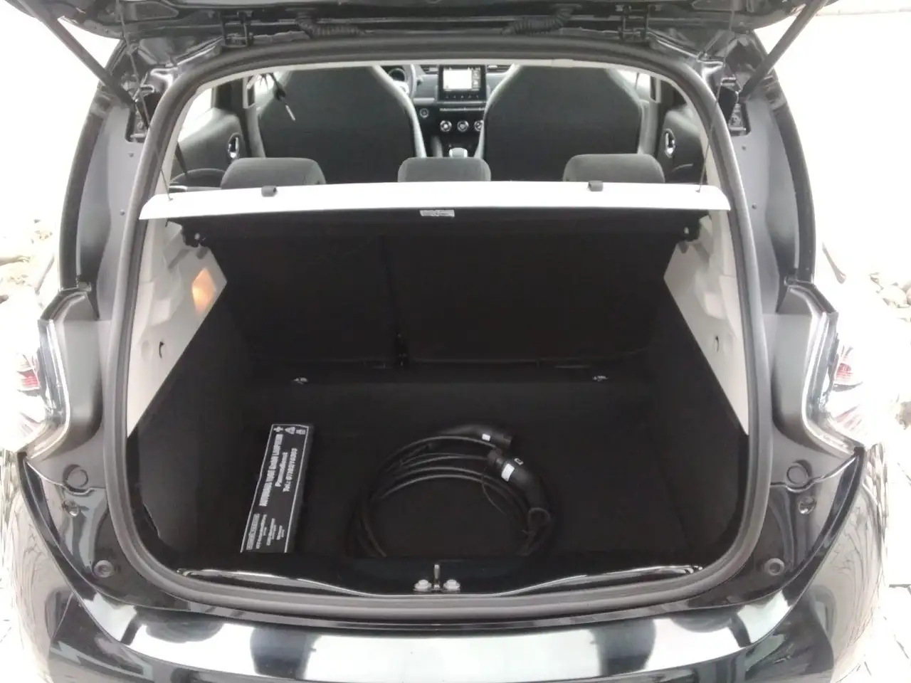 Renault ZOE Evolution E-TECH — Galería del vehículo 7