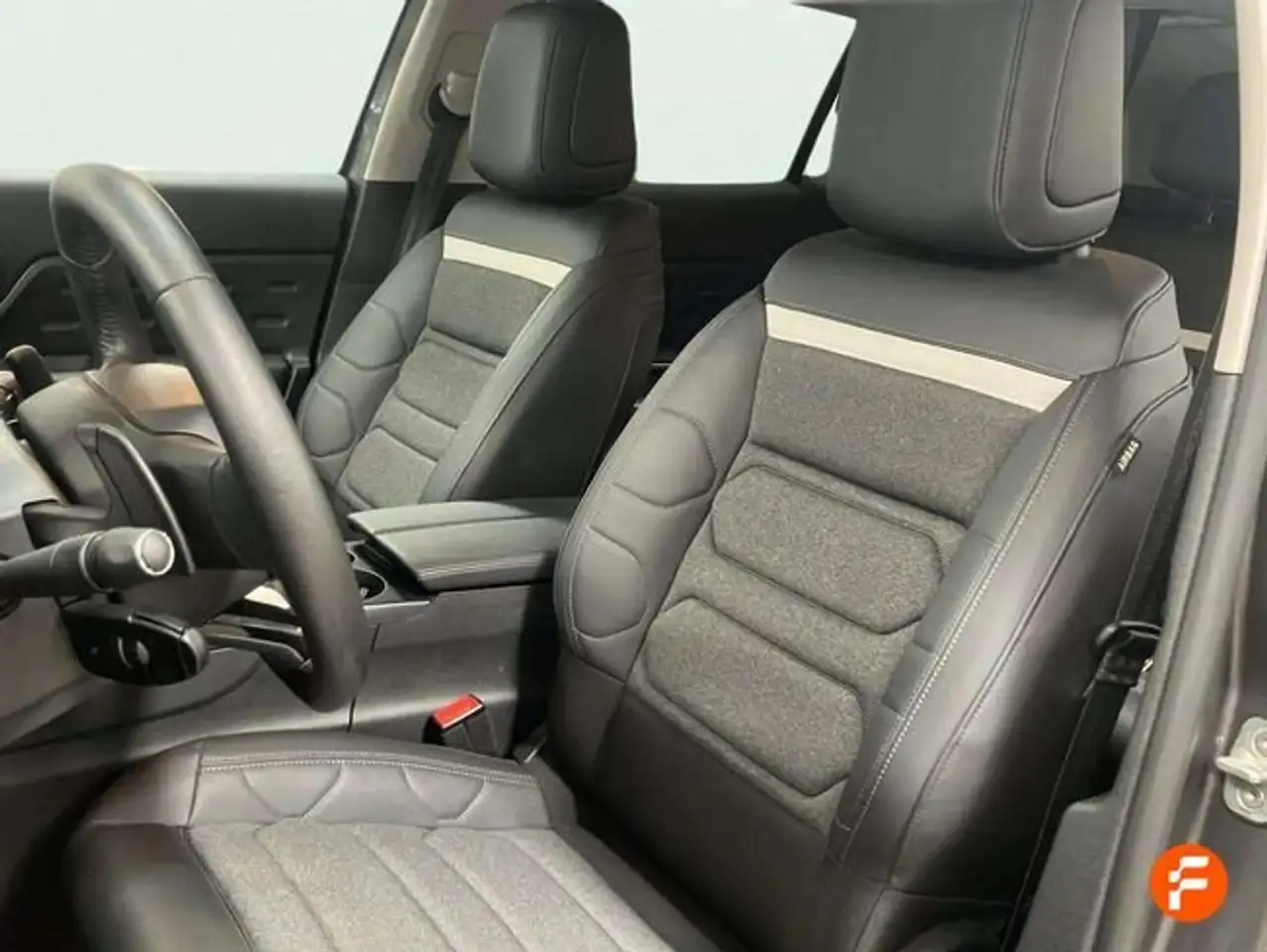 Citroen C5 Aircross HYBRID 100kW (136CV) e-DCS6 Max — معرض صور السيارة 10