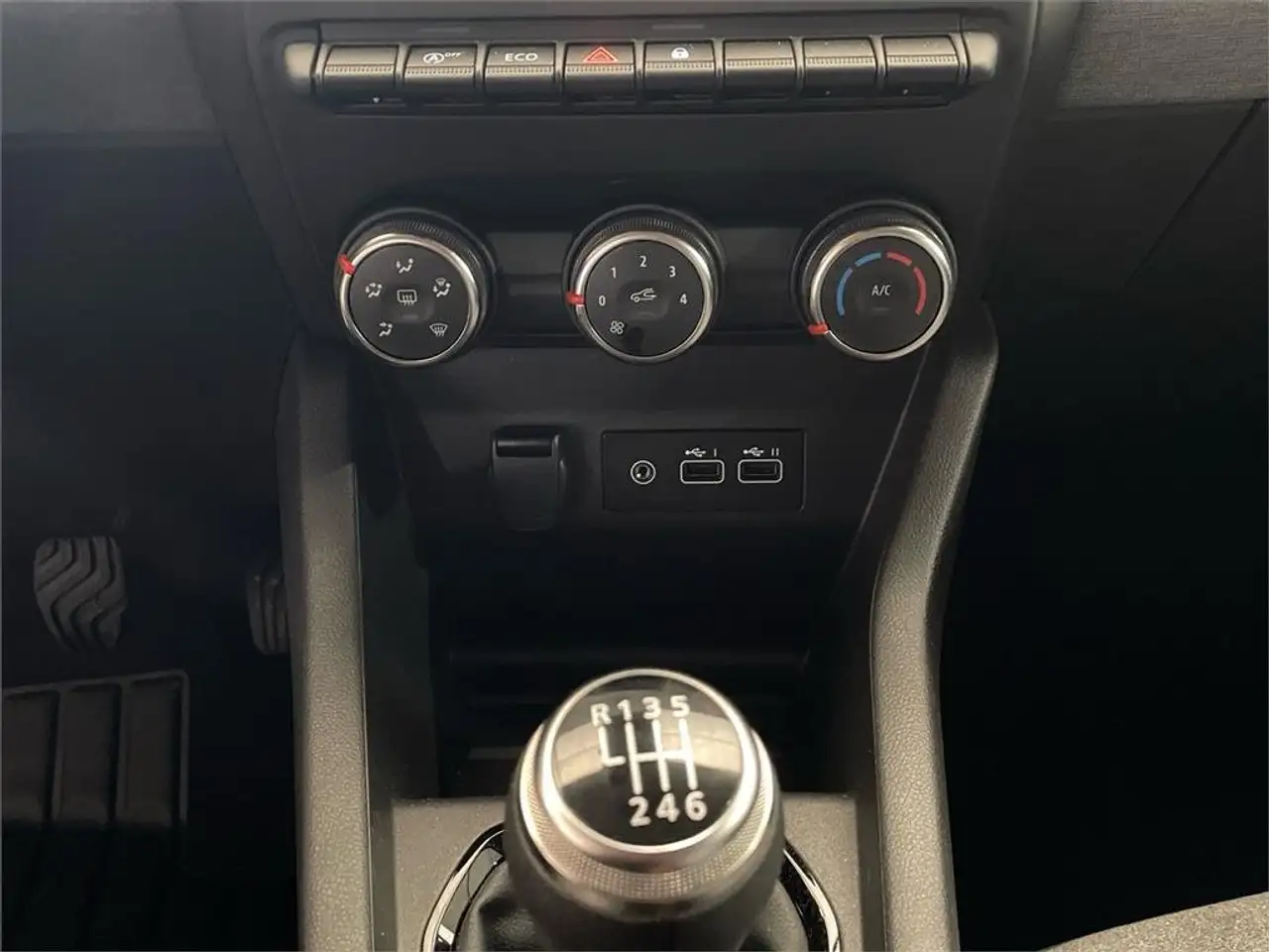 Renault Clio TCe GLP Evolution 74kW — معرض صور السيارة 16