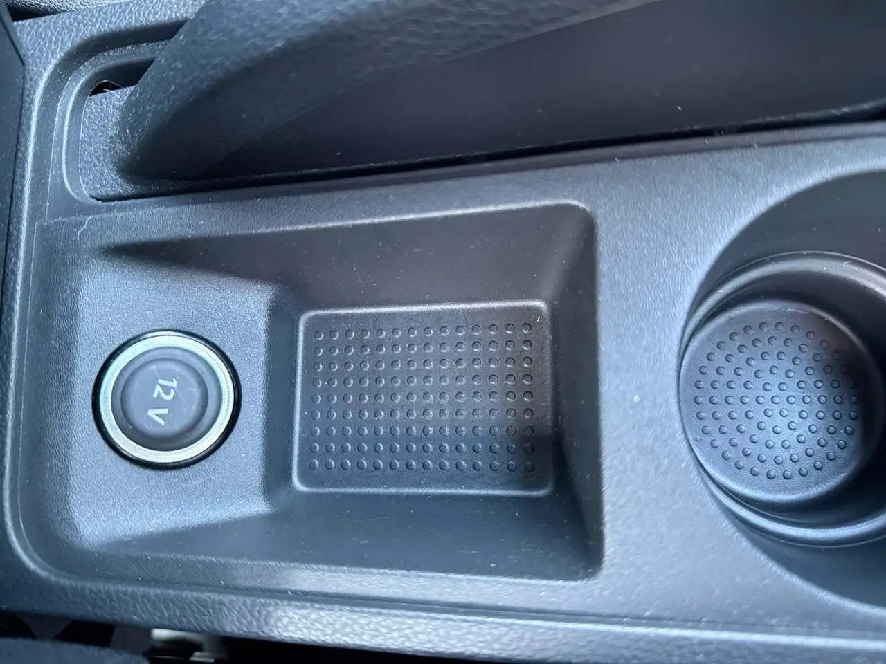 SEAT Ibiza 1.0 TSI DSG STYLE +LED +CARPLAY +SHZ +ALU +DAB + — معرض صور السيارة 30