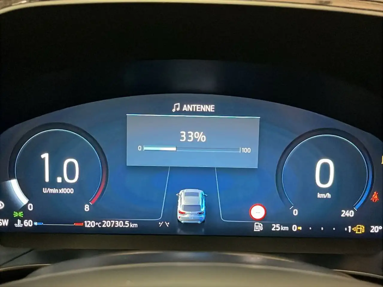 Ford Kuga 1.5 EcoBoost ST-LINE X — Galerie du véhicule 23