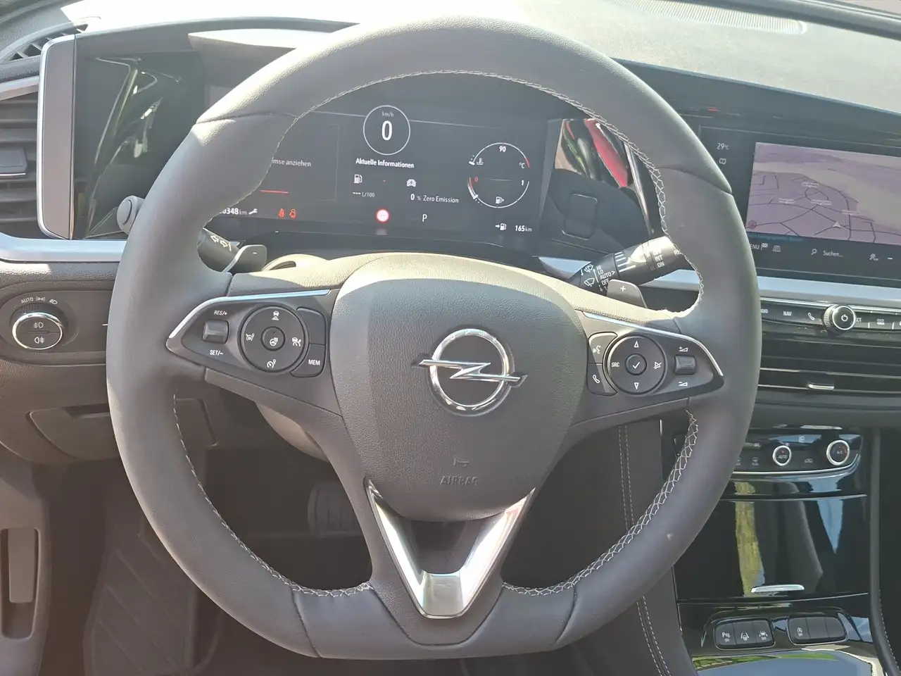 Opel Grandland 1.2 GS Line Alcantara+LED+Navi+SHZ+LM — Galería del vehículo 9