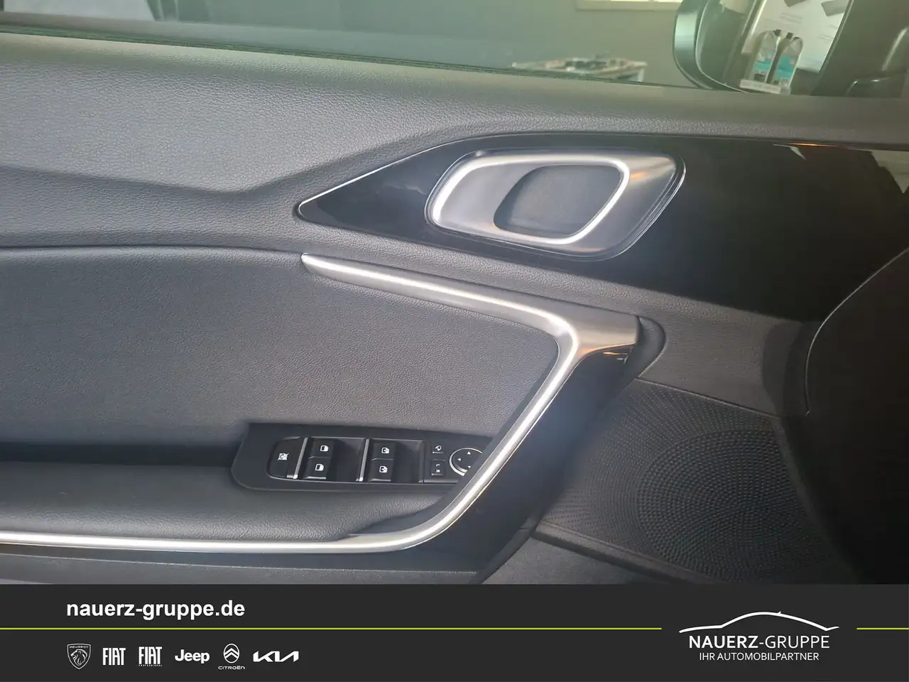 Kia Sonstige Spirit 1.5 T-GDI — Galería del vehículo 17