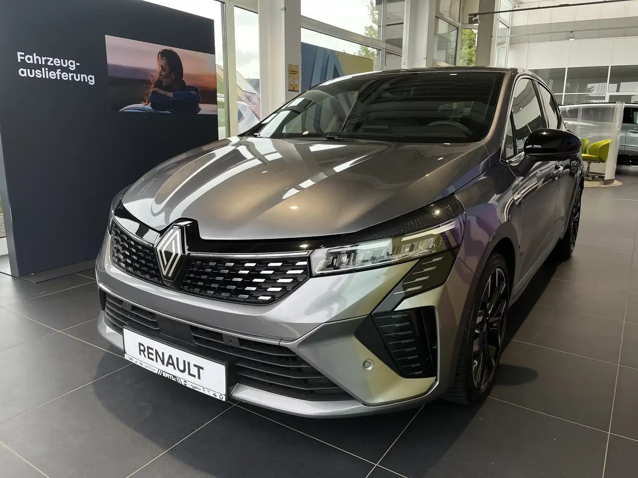 Renault Clio TECHNO E-TECH FULL HYBRID 145 — Radeberg
