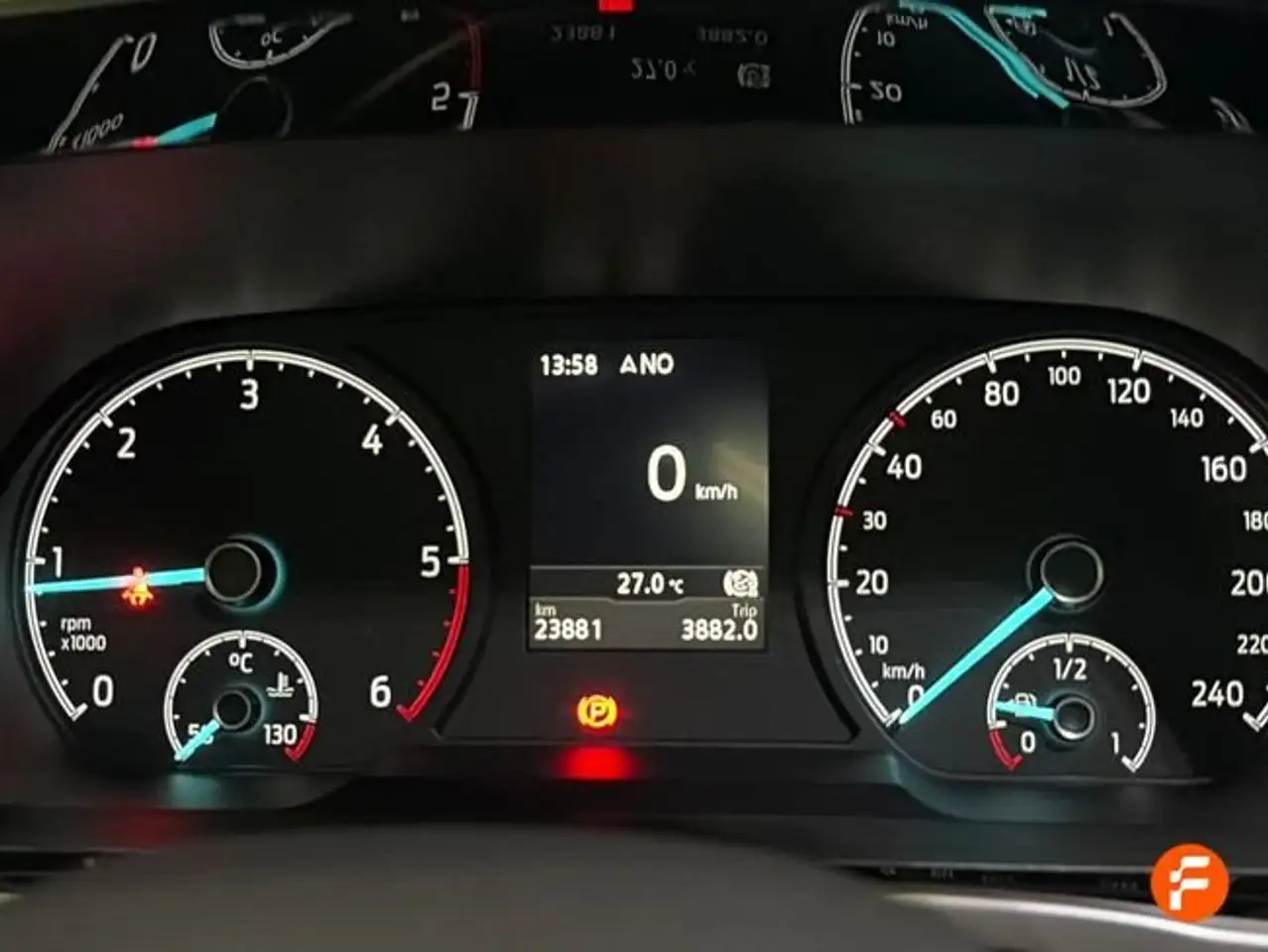 Ford Tourneo Connect 2.0 Ecoblue 90kW Active — Vehicle gallery 17