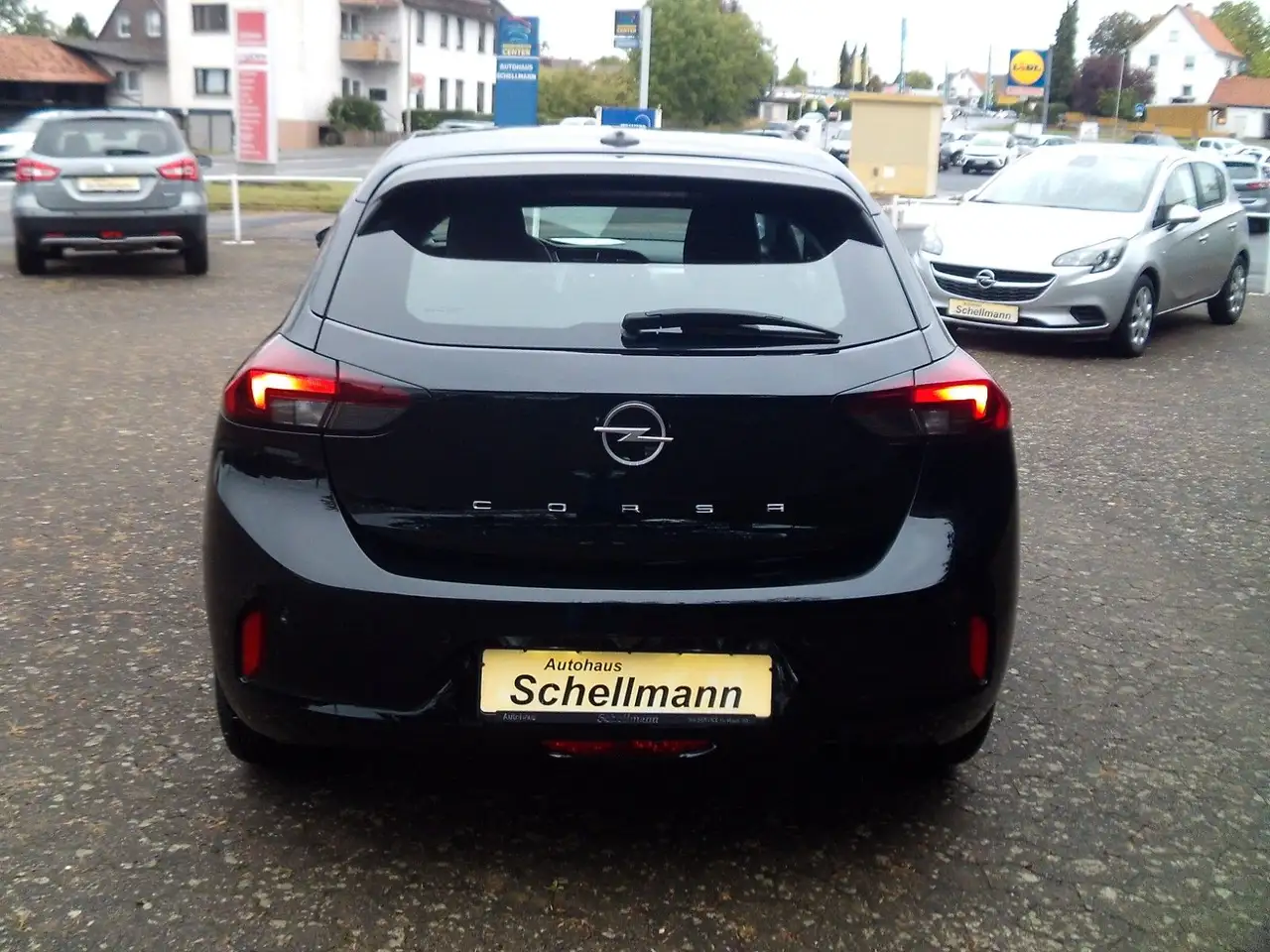 Opel Corsa F 1.2 Klima PDCv+h+Kam SHZ LHZ Navi-App — معرض صور السيارة 6