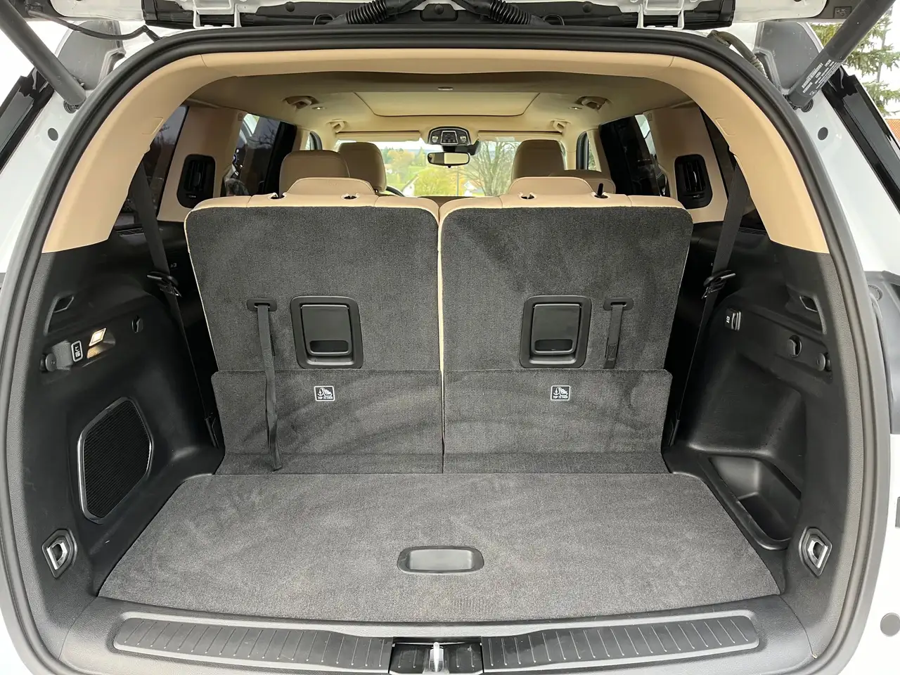 Jeep Grand Cherokee Benziner Limited L 3,6 V6 4x4 — Galería del vehículo 5