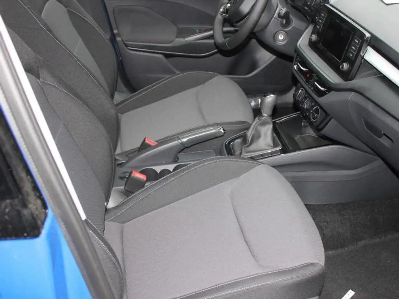 Skoda Fabia Ambition — Vehicle gallery 6
