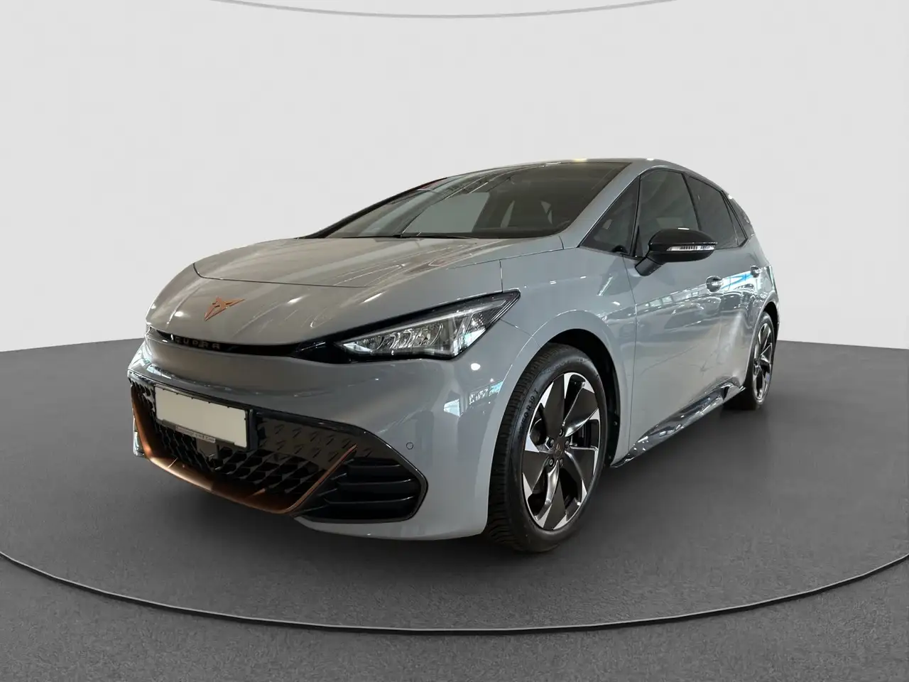 CUPRA Born PILOT M 19ALU ACC KAMERA KEYLESS — معرض صور السيارة 2