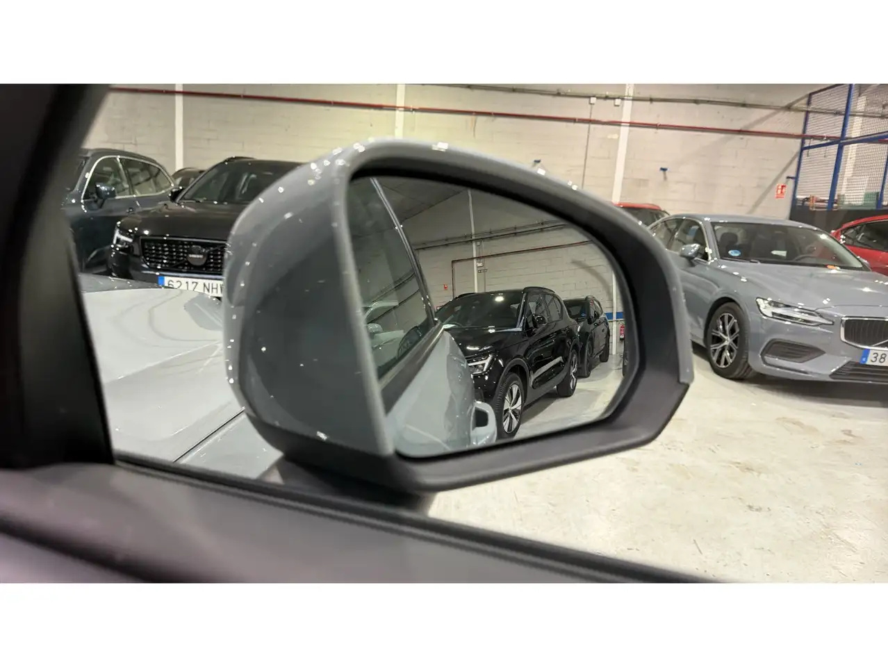 Volvo XC40 T2 Essential Aut. — Vehicle gallery 25
