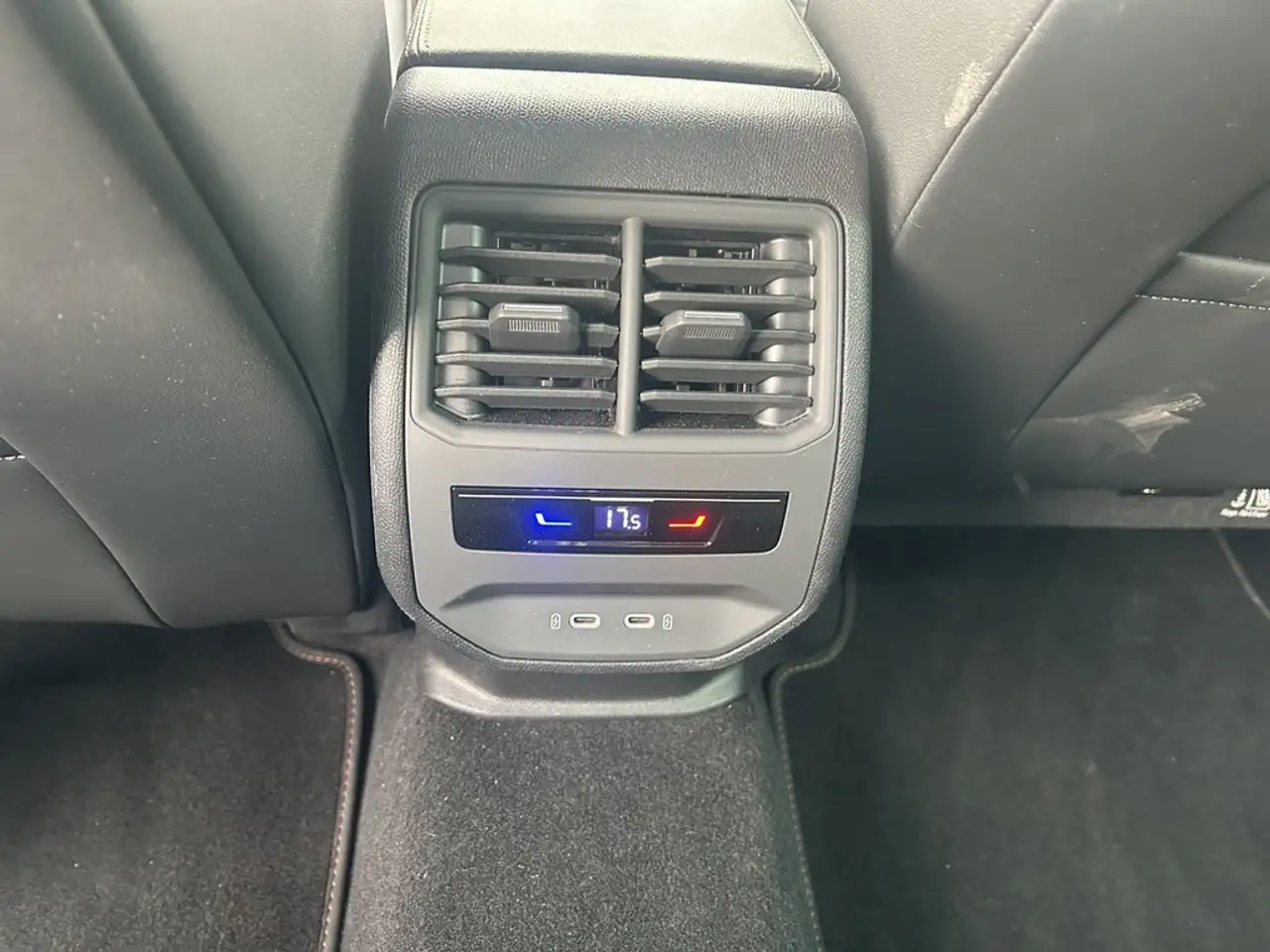 CUPRA Formentor 2.5 TSI DSG 4Drive VZ5 DCC AKEBONO*MATRIX*VIRTU... — معرض صور السيارة 20