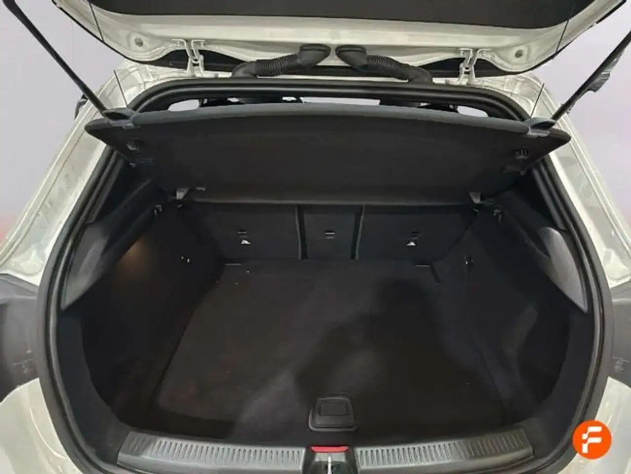 Mercedes-Benz A 200 d — Galería del vehículo 7