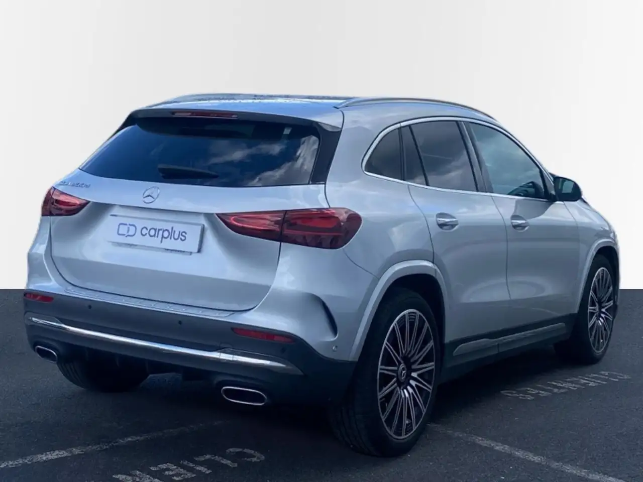 Mercedes-Benz GLA 200 D 4MATIC — Vehicle gallery 7