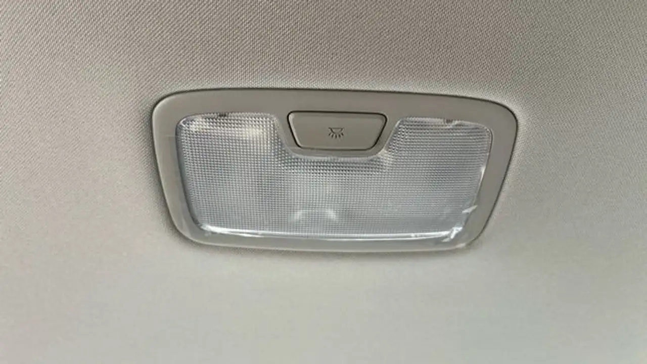 Kia XCeed 1.5 MHEV DCT Drive — Galerie du véhicule 23