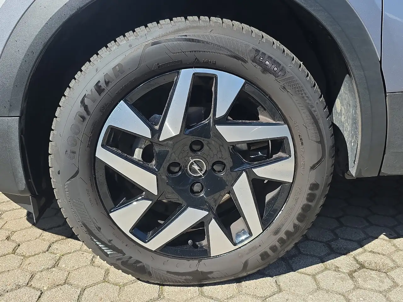 Opel Mokka 1.2 Turbo Elegance *Klimaautomatik*LED* — Vehicle gallery 16