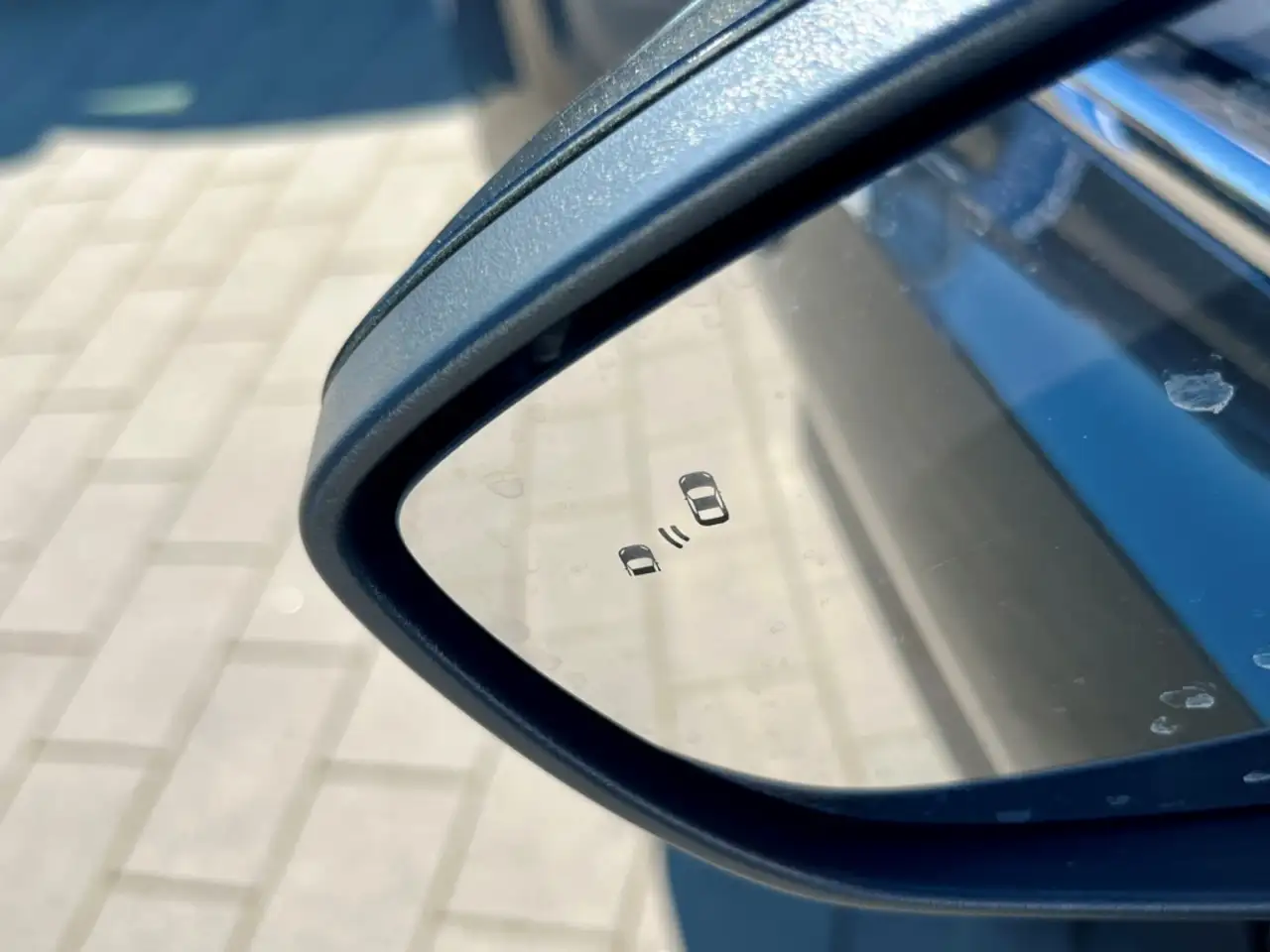 Ford Focus Titanium Automatik Kamera Navi ACC — Vehicle gallery 12