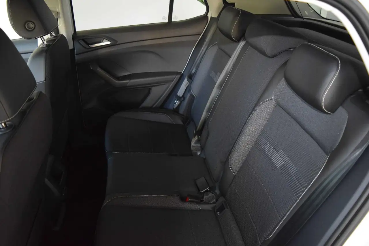 Volkswagen T-Cross Life TSI DSG Navi SHZ Garantie — معرض صور السيارة 10