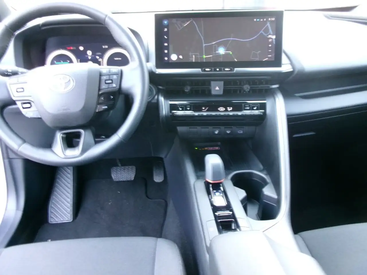 Toyota C-HR 1.8 Hybrid Team Deutschland — Galerie du véhicule 6