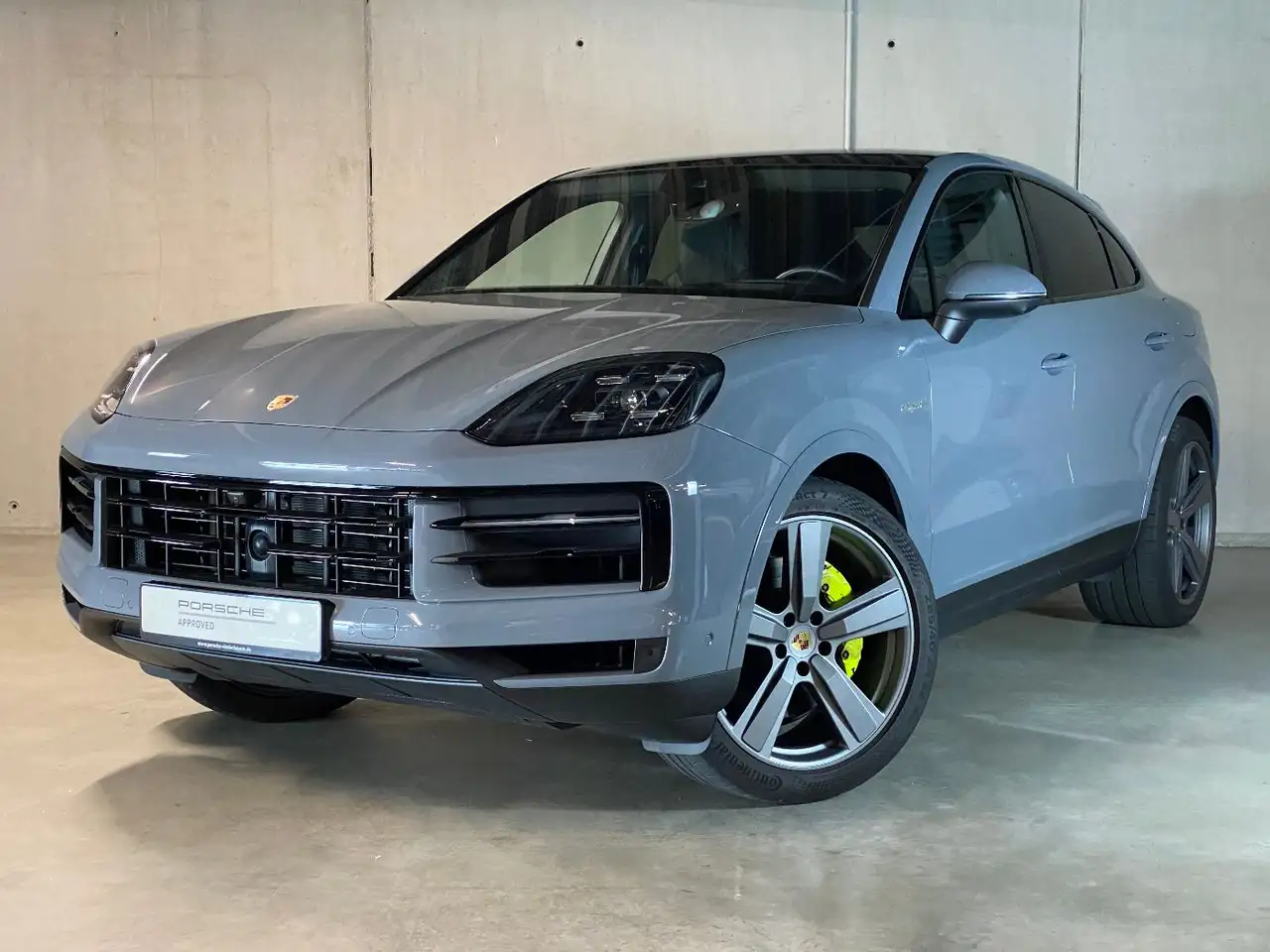 Porsche Cayenne E-Hybrid Coupe InnoDrive | BOSE Surround — Vehicle gallery 2