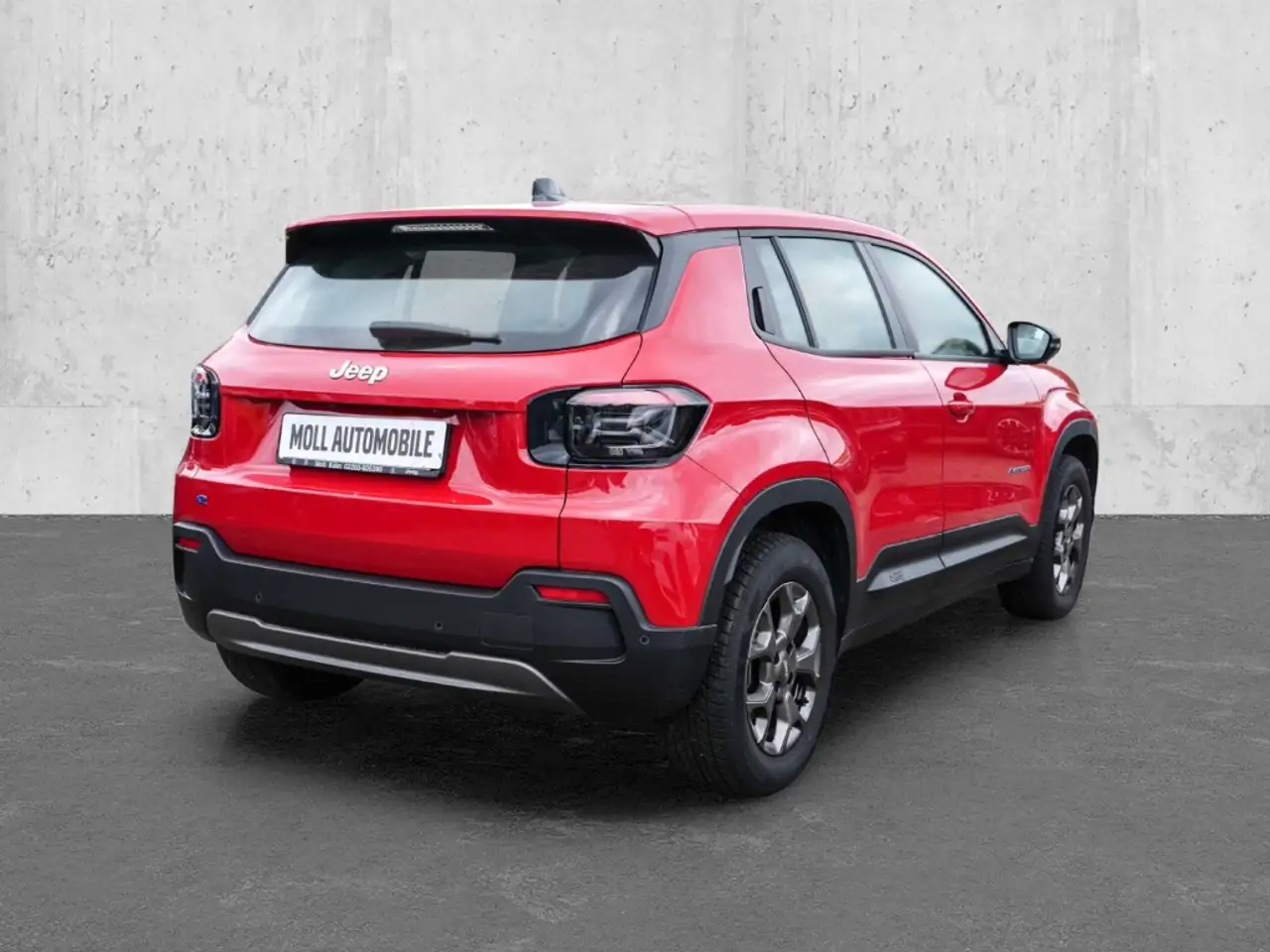 Jeep Avenger Longitude Electric LED Apple CarPlay Android Auto — Vehicle gallery 2