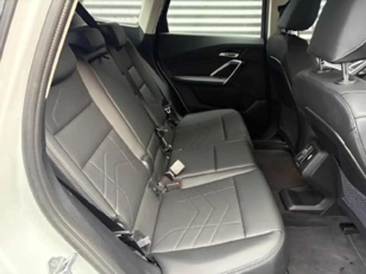 BMW X1 xDrive30eA — Vehicle gallery 16