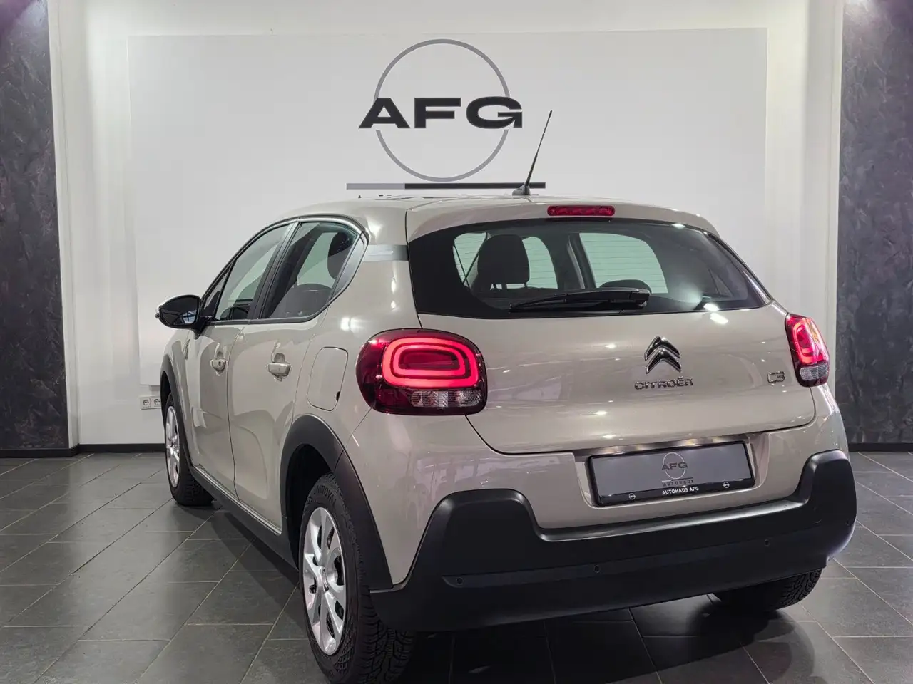 Citroen C3 YOU*1.HAND — Galería del vehículo 7