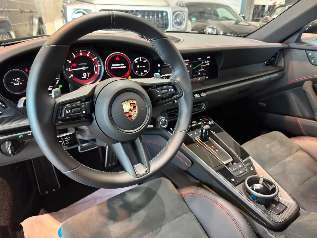 Porsche Carrera GT GTS/Carrera/4/PANO/SHZ/LED/360*/SPURH/ACC/APPLE — Galería del vehículo 9