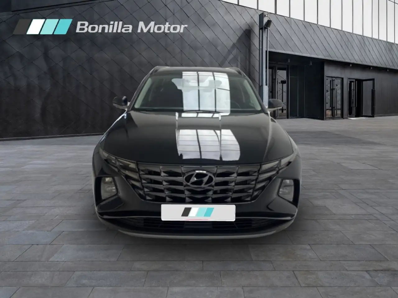 Hyundai TUCSON 1.6 CRDI Maxx 4x2 — معرض صور السيارة 3