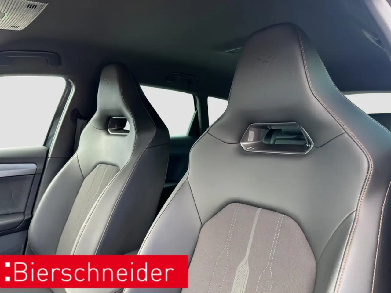 CUPRA Leon SP 1.4 eHybrid DSG VZ AHK LED NAVI SHZ PARKP — Vehicle gallery 29