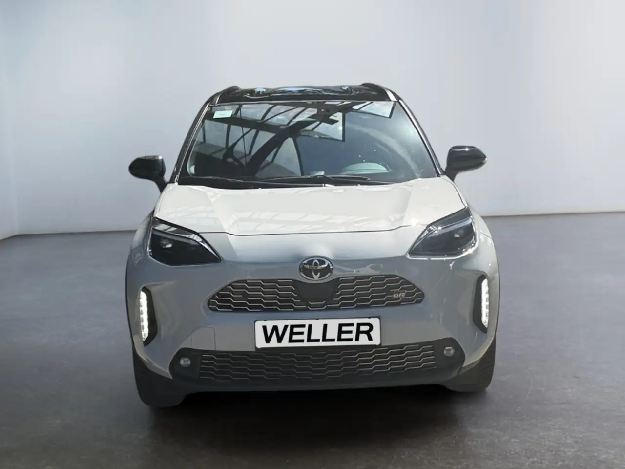 Toyota Yaris Cross Hybrid 1.5 GR Sport *Matrix*HUD*JBL* — Vehicle gallery 2