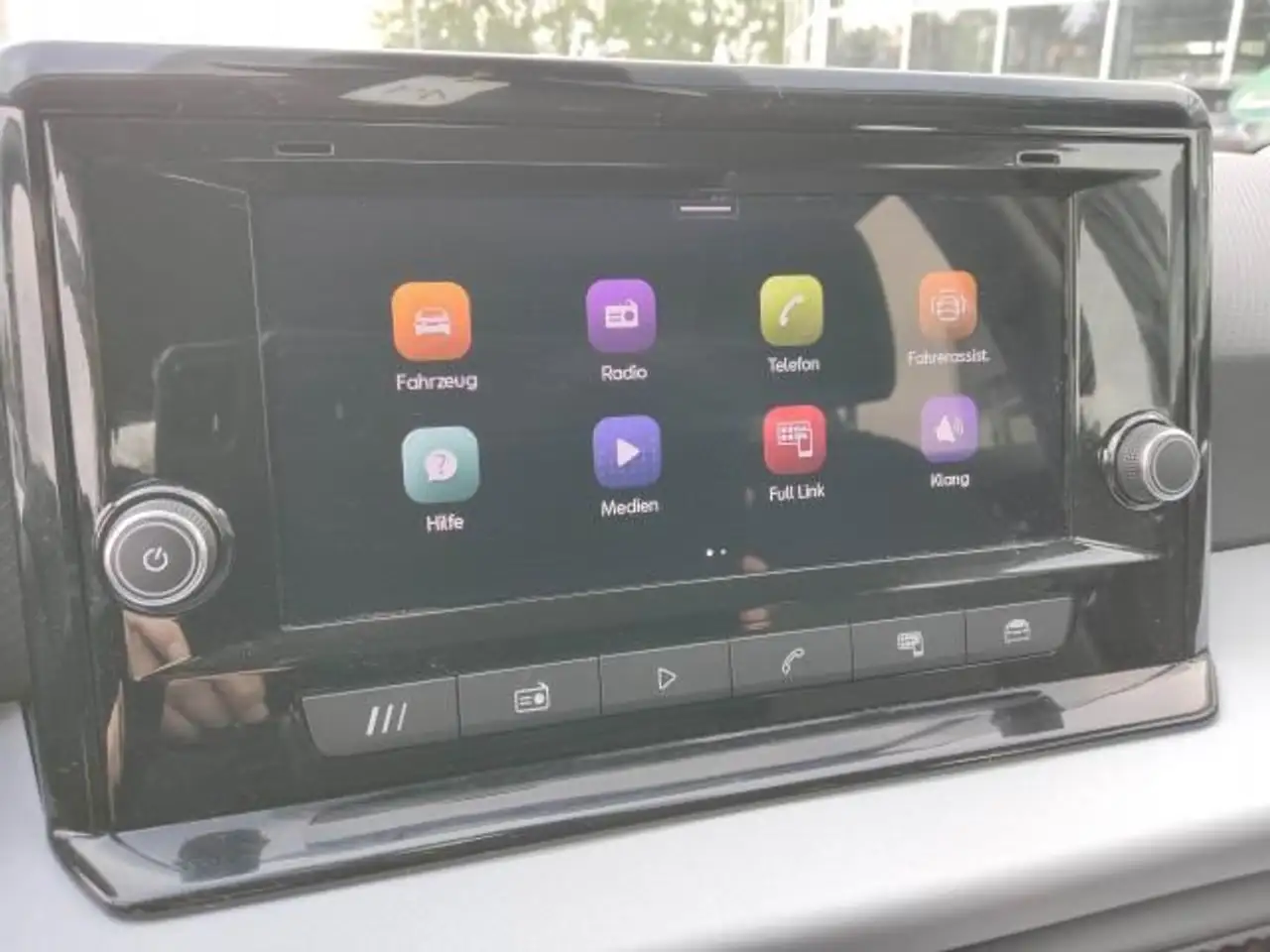 SEAT Arona ARONA STYLE EDITION 1.0 TSI DSG FULL-LINK SITZH. — Vehicle gallery 19