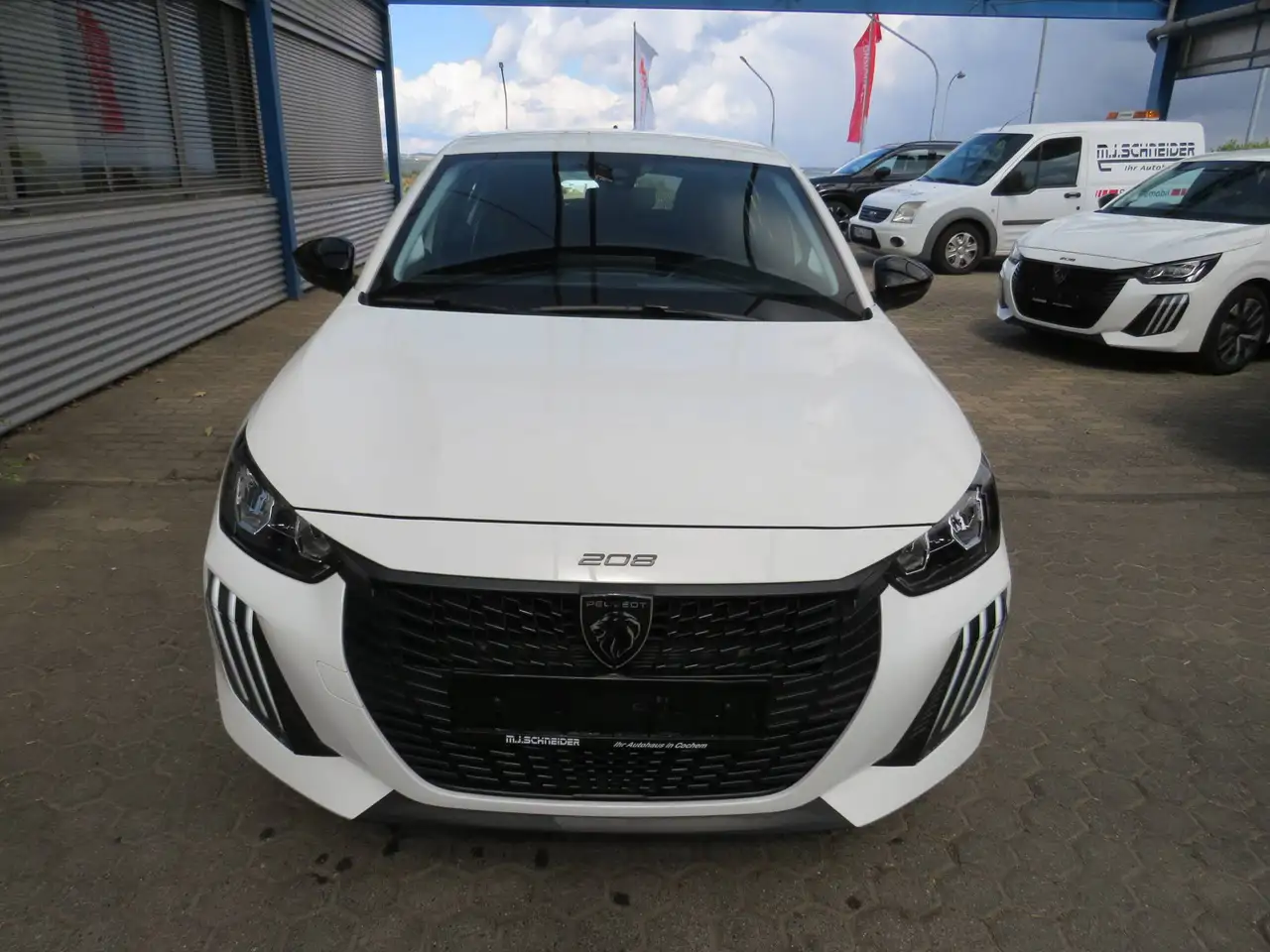 Peugeot 208 Active Navi Einparkhilfe hinten Sitzheizung — Galerie du véhicule 2