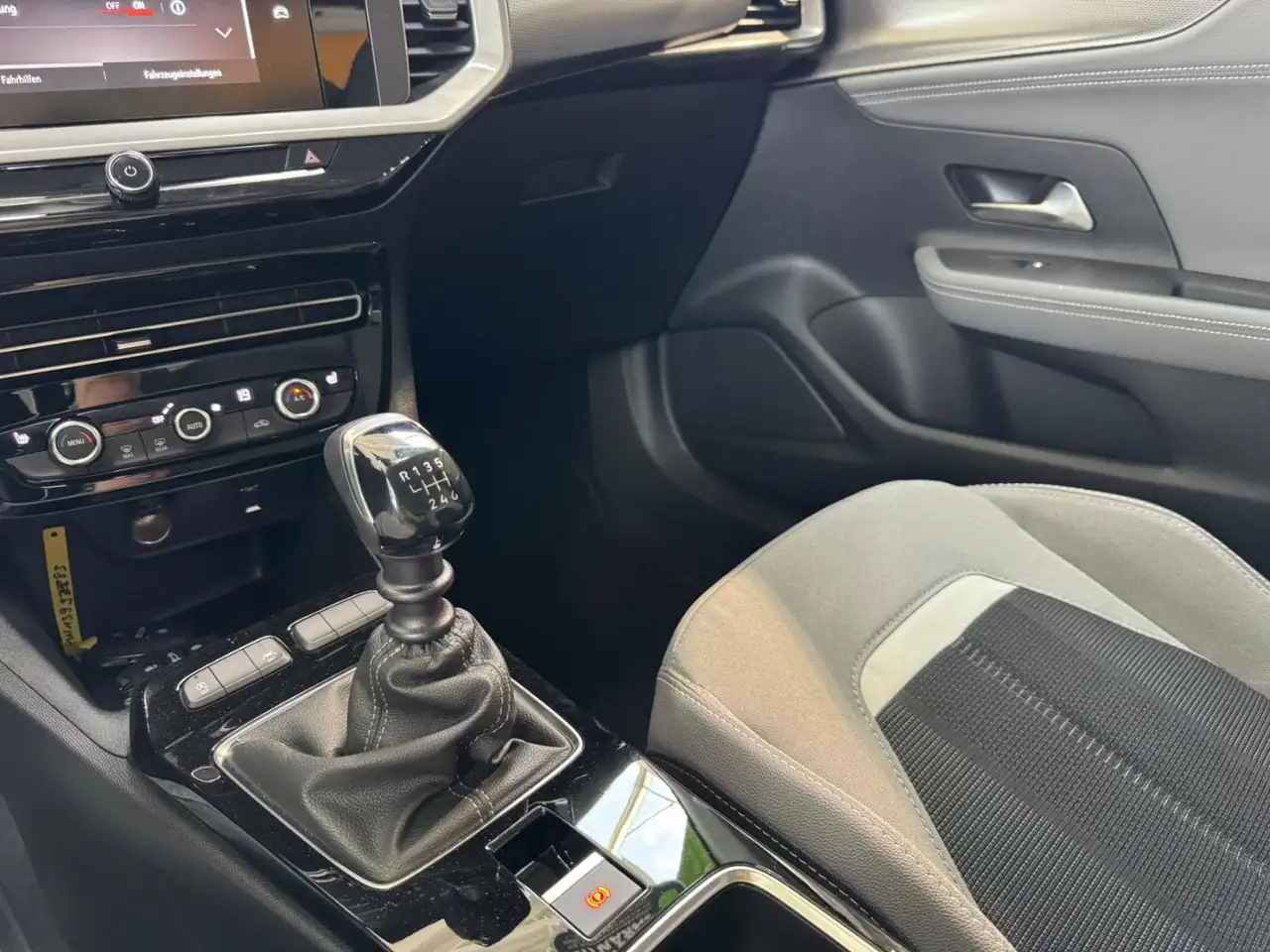 Opel Mokka 1.2 Turbo Elegance LED+SHZ+Winterp.+Kam. — Galería del vehículo 24