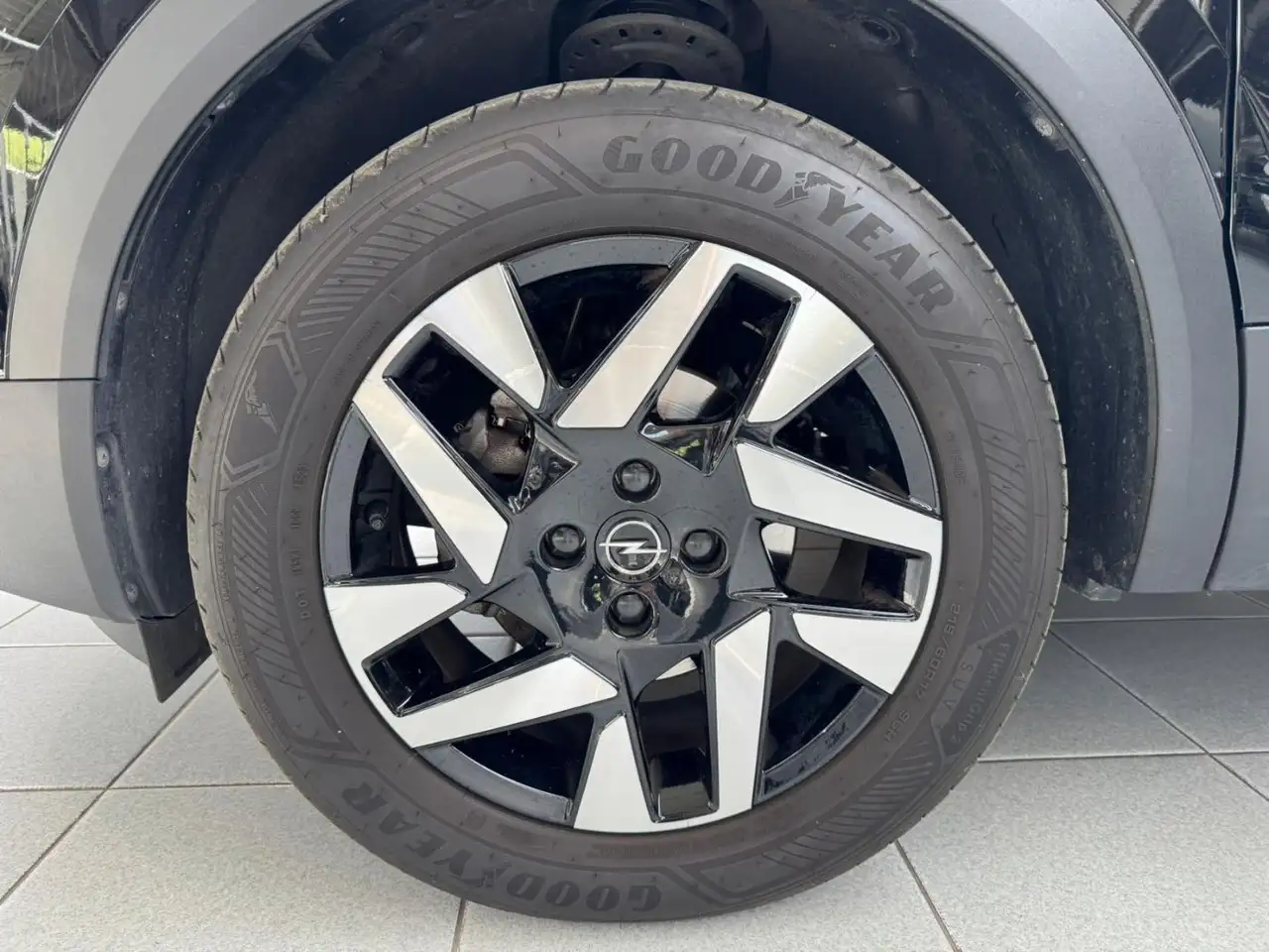 Opel Mokka 1.2 Turbo Elegance LED+SHZ+Winterp.+Kam. — Galería del vehículo 4
