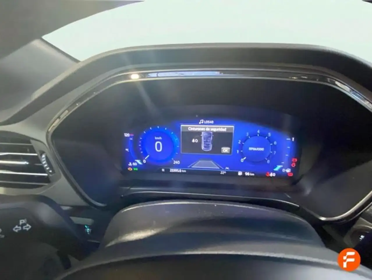 Ford Kuga 1.5 EcoBoost ST-Line FWD 150 — Galería del vehículo 12