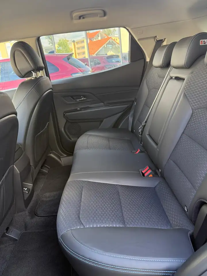 SsangYong Korando *SONDERRABATT* E-Motion Platinum — Galerie du véhicule 10