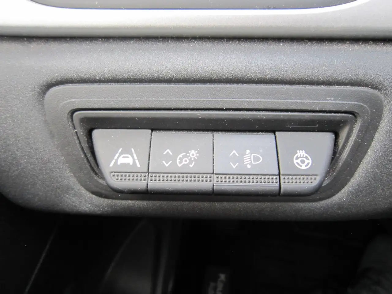 Mitsubishi ASX PLUS 1.3 T-Benziner 6-Gang — معرض صور السيارة 13