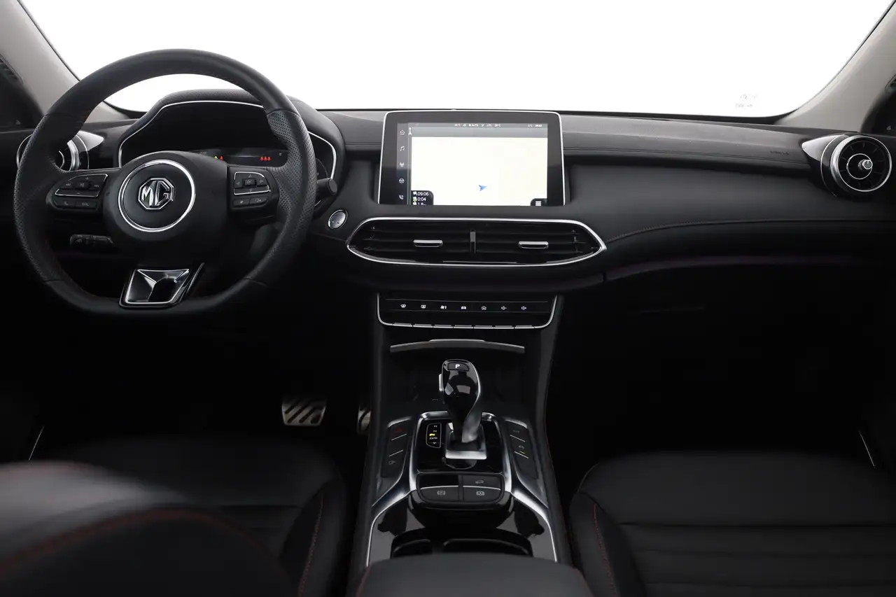 MG HS 1.5 T-GDI Luxury Aut. LED ACC Navi 360° Pano — Vehicle gallery 9