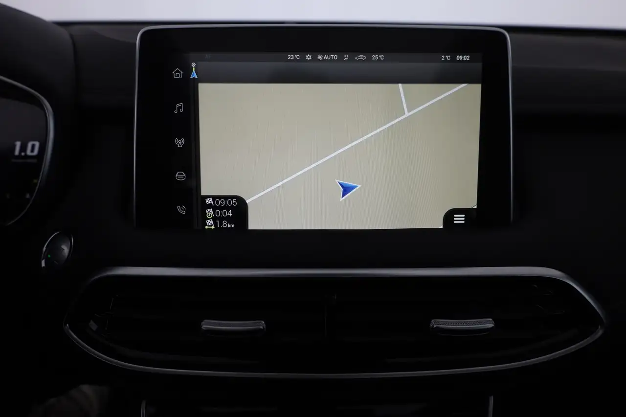 MG HS 1.5 T-GDI Luxury Aut. LED ACC Navi 360° Pano — Vehicle gallery 13