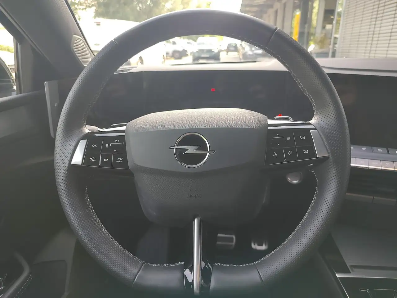 Opel Astra ST GS AT8 Matrix Led 360° Kamera Navi — Vehicle gallery 13
