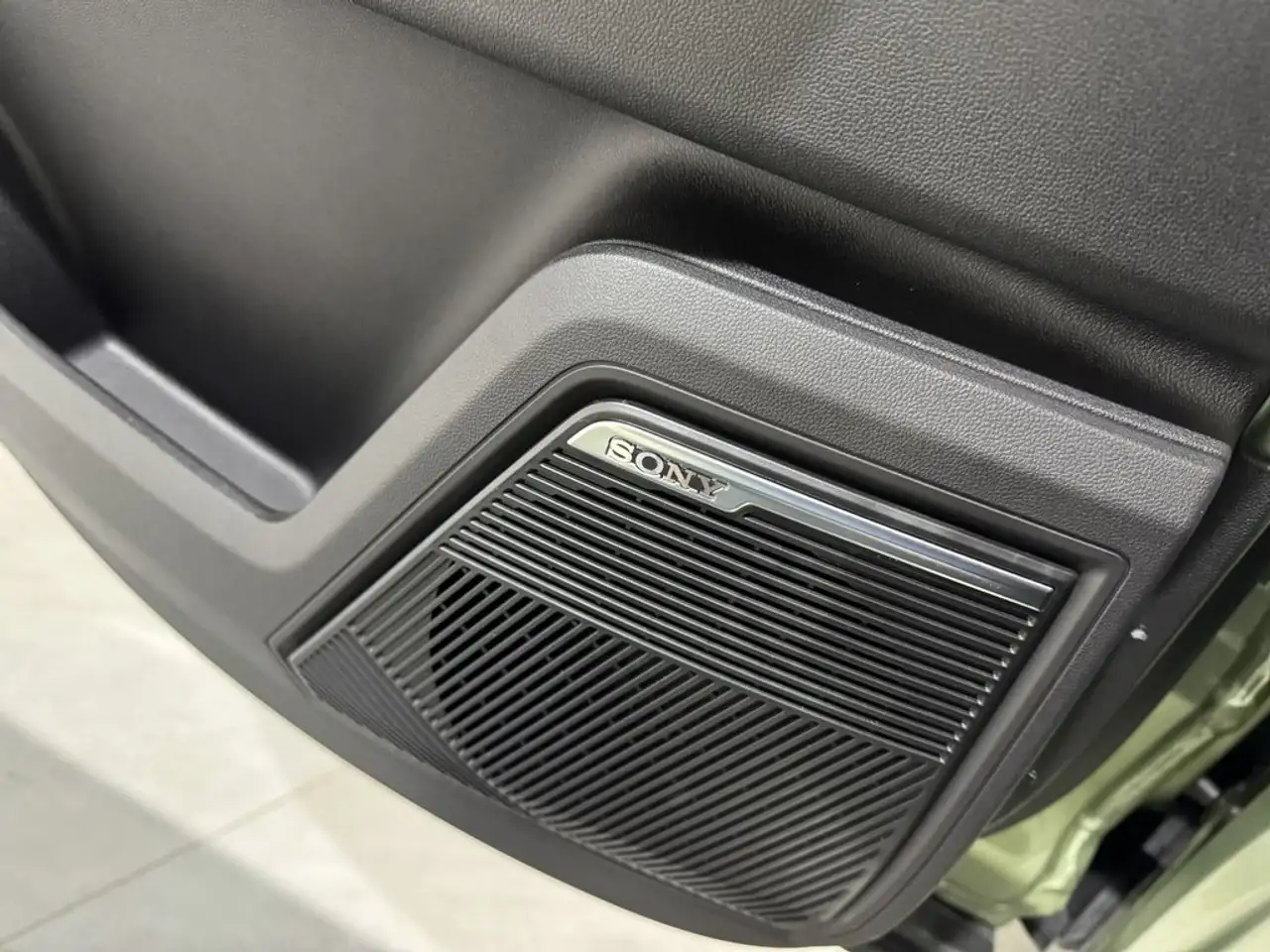 Jaecoo J7 Exclusive 1.6 TGDI 108kW AWD Bitono — Galería del vehículo 18