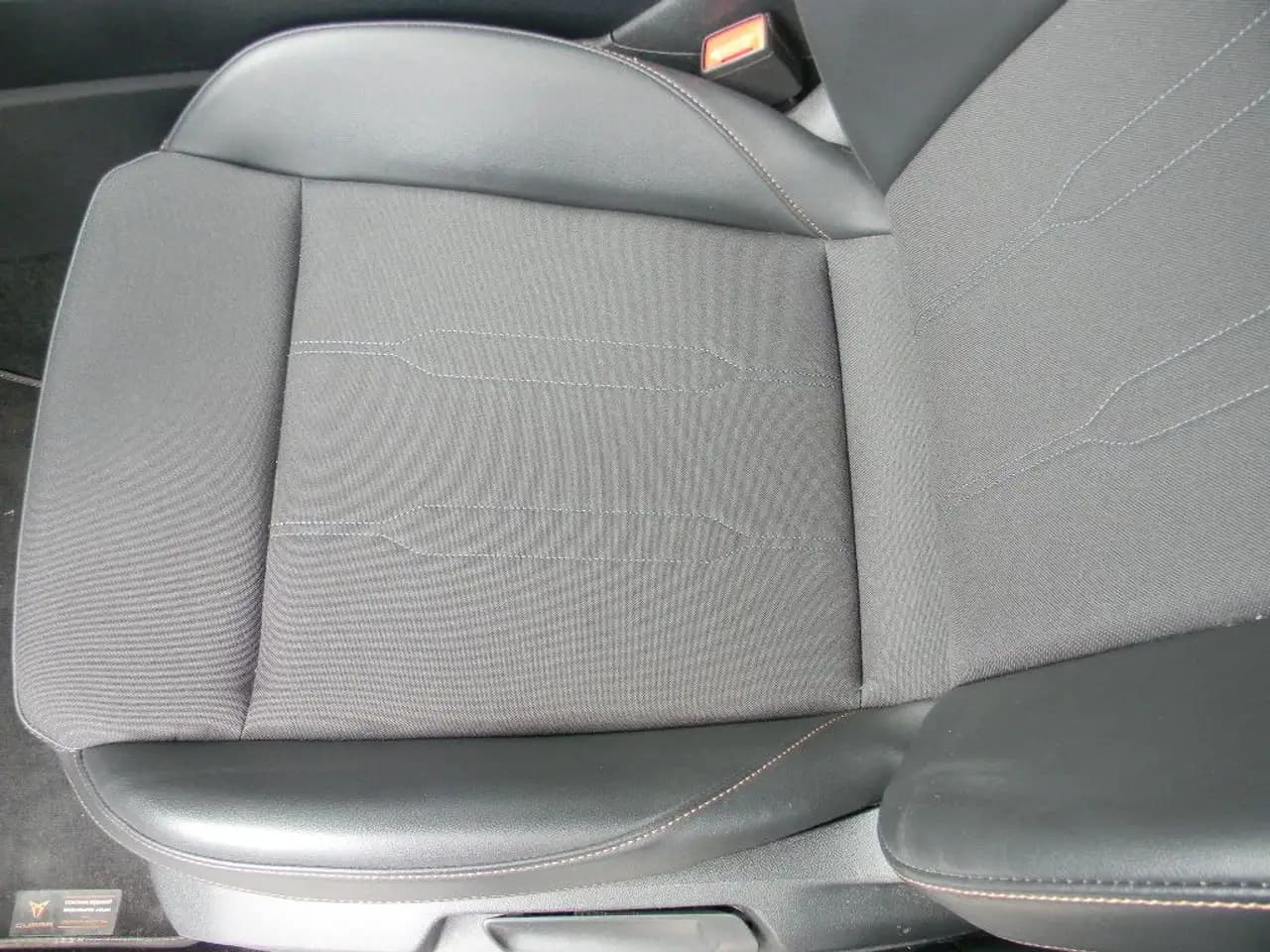 CUPRA Formentor 1,5 TSI 7 GANG DSG KAMERA,el Heckkl. — معرض صور السيارة 9