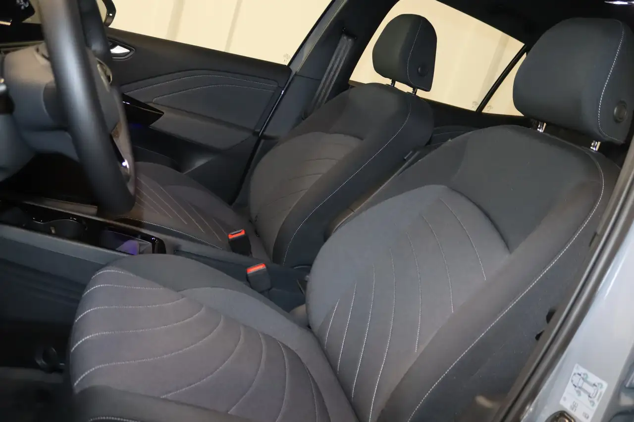 Volkswagen ID.3 Pro 150 kW 62 kw h-CCS-LED-PDC-APPS-DAB- — Galerie du véhicule 8