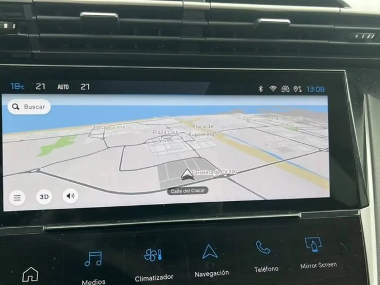 Peugeot 408 PureTech 130 Allure EAT8 — معرض صور السيارة 18